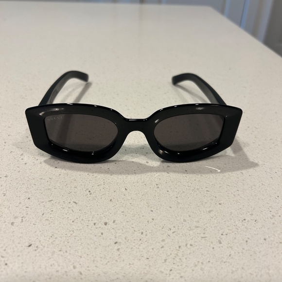 Gucci Geometric frame sunglasses - Picture 4 of 12